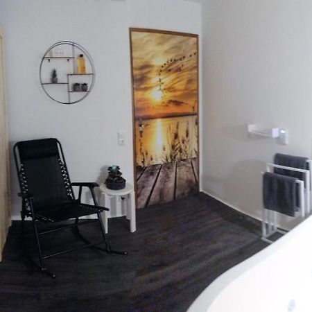 Ferienwohnung Christine Mit Sauna Und Whirlpool Utzerath Luaran gambar